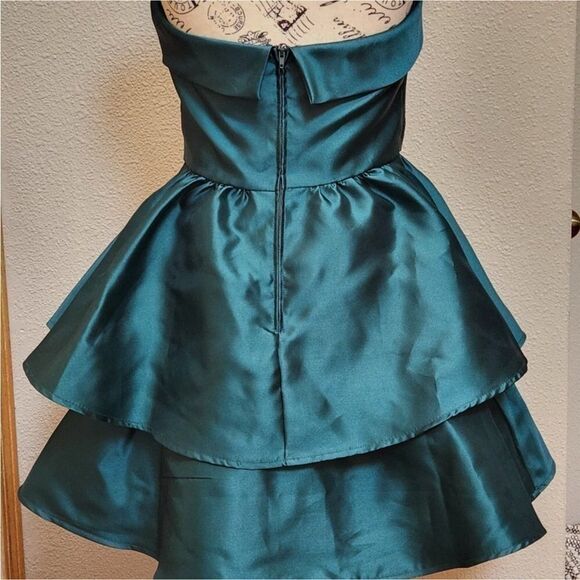 Mini cocktail dress emerald green - Picture 8 of 11